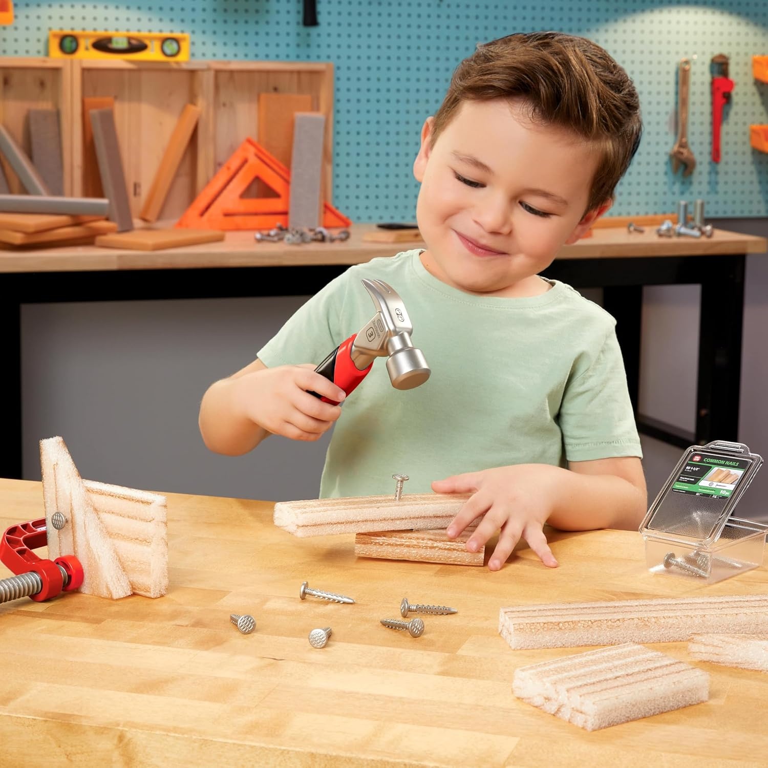 Little Tikes Creative Construction Hammer & Nail Set with 5 Accessories, Pretend Play Construction Set, for Boys and Girls Ages 3+ Years