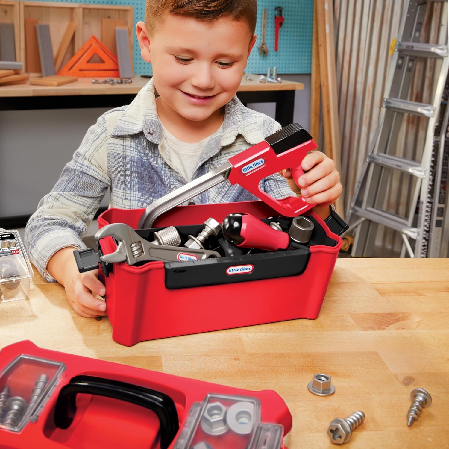 Little Tikes Creative Construction Tool Box Set with 9 Accessories, Pretend Play Construction Set, for Boys and Girls Ages 3+ Years(Toolbox)