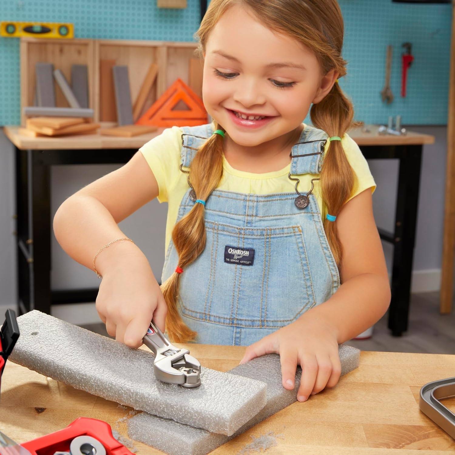 Little Tikes Creative Construction Tool Box Set with 9 Accessories, Pretend Play Construction Set, for Boys and Girls Ages 3+ Years(Toolbox)