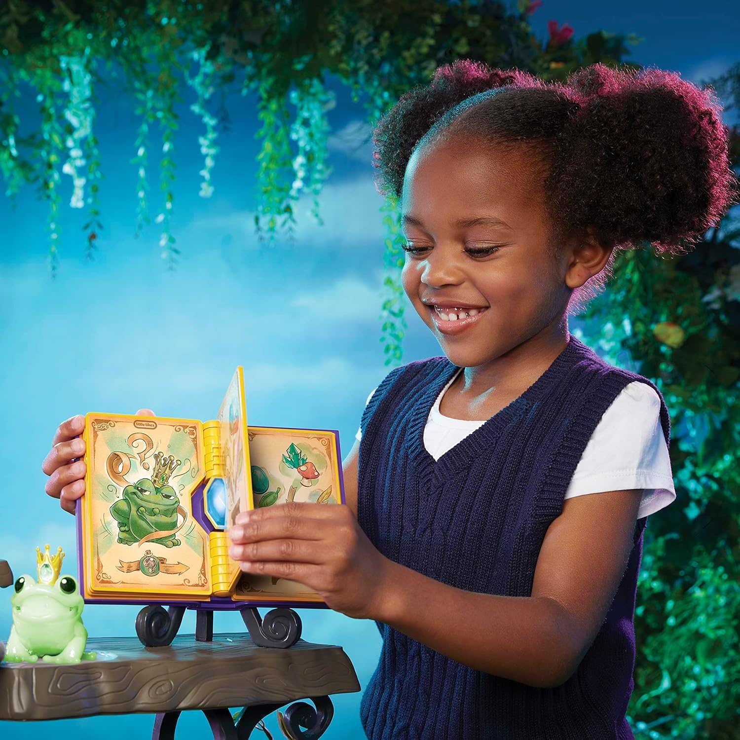 Little Tikes Magic Workshop Roleplay Tabletop Play Set for Kids, Boys, Girls, 3+
