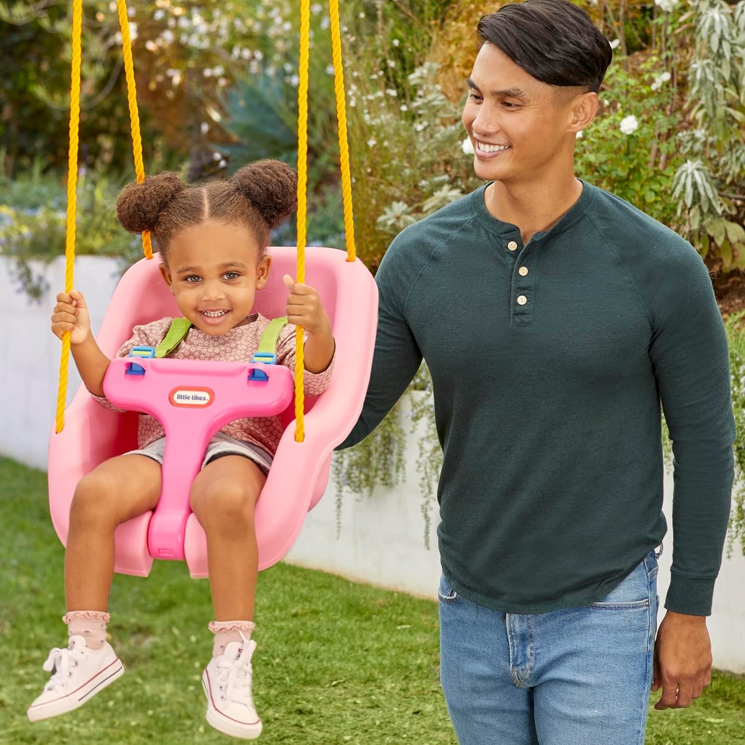 Little Tikes Snug ‘n Secure Pink Swing with Adjustable Straps, 2-in-1 for Baby and Toddlers Ages 9 Months – 4 Years,16″D x 16.3″W x 17″H(Pink)