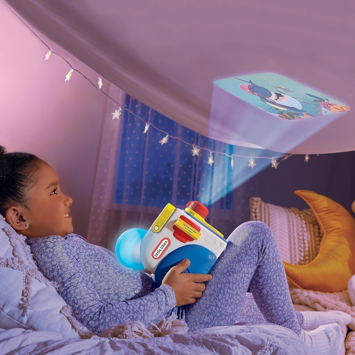 Little Tikes Story Dream Machine Story Collection – The Big Shark, Little Shark Collection – 3 Picture Books + 1 Audio Play Figure – for Toddlers and Children, Toy for Girls + Boys from 3 Years