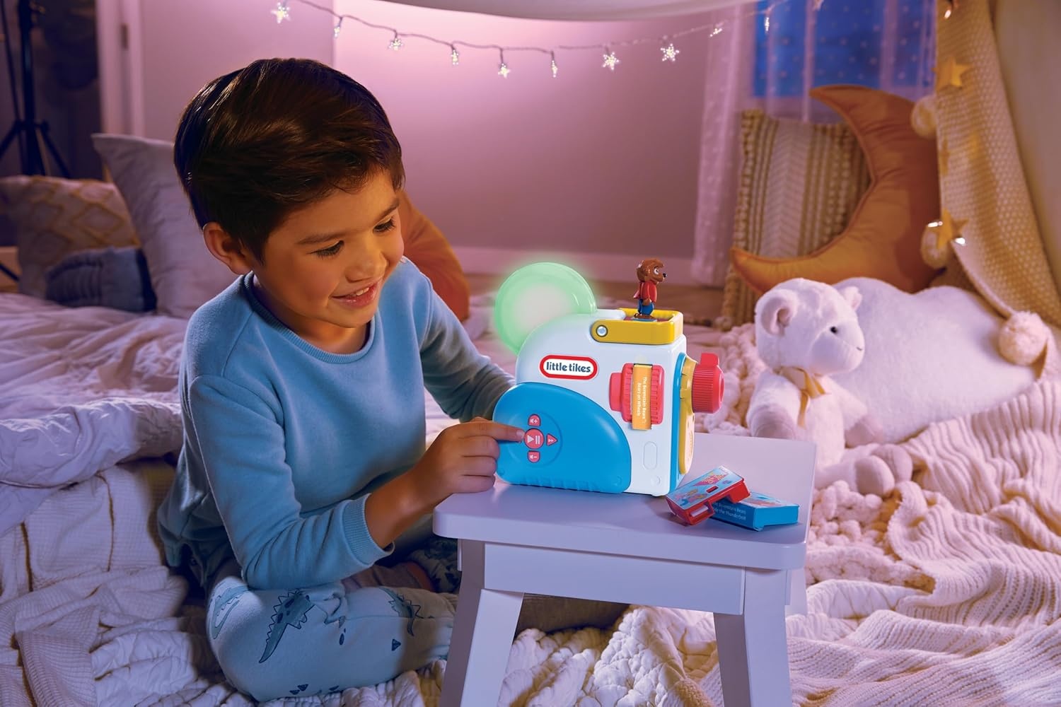 Little Tikes Story Dream Machine Starter Pack with 3 Classic Fairytale Stories – Light, Sound, and Audio Projector for Kids – Includes 3 Stories and 1 Character – for Kids Ages 3+ Years(Story Dream Machine)