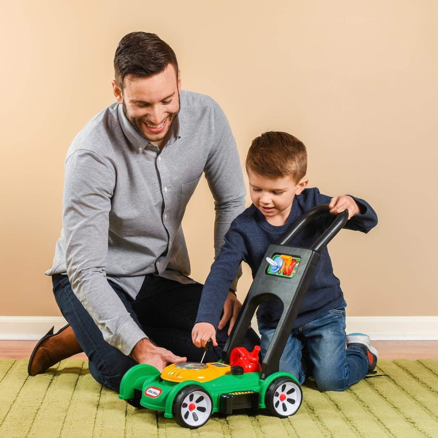Little Tikes Gas ‘n Go Mower Kids Toys for Toddlers Boys Girls Age 18 Months and Older, Indoor Outdoor Push Gardening Summer Toy Gifts for Birthday