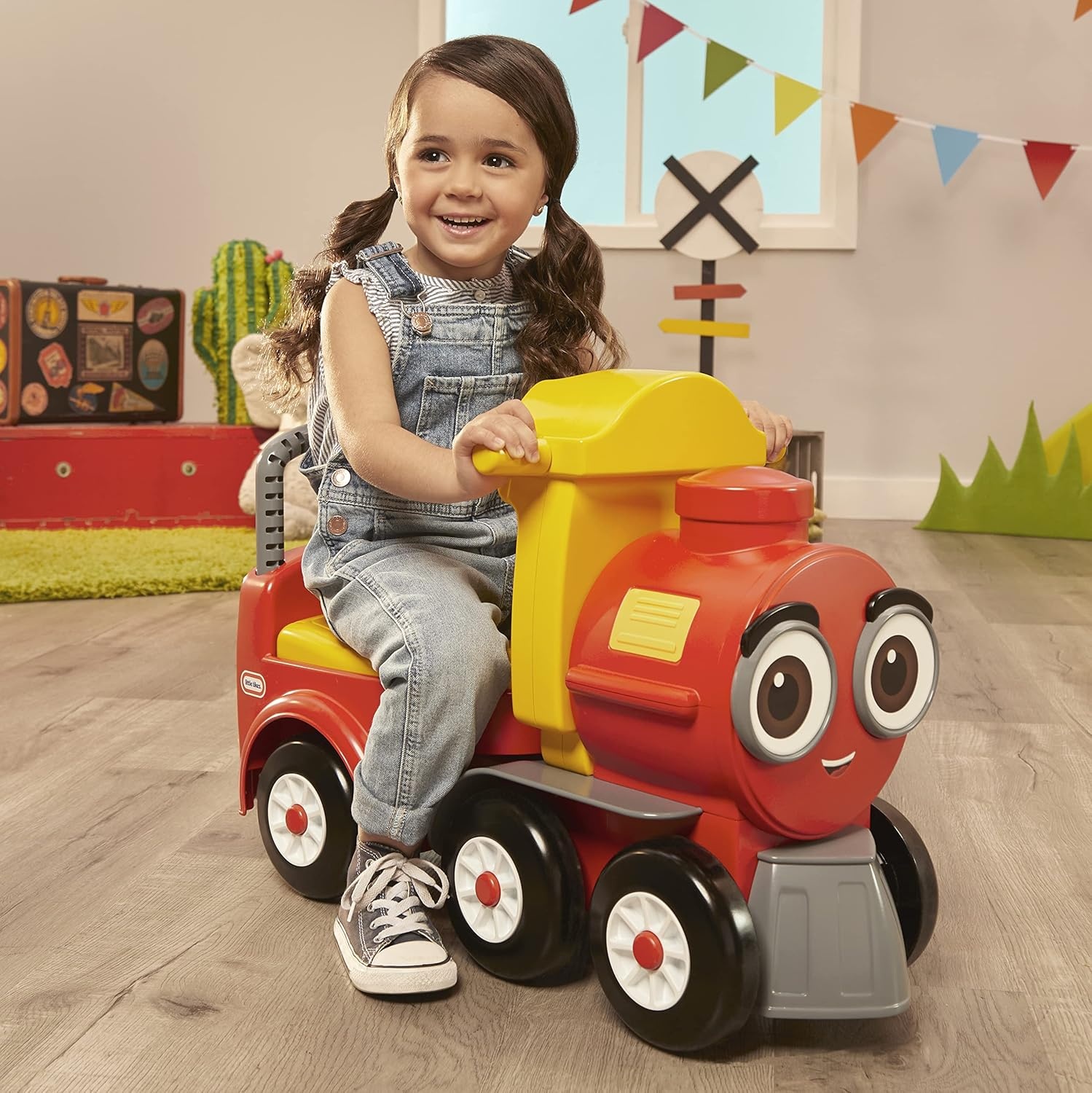 Little Tikes® Cozy Train Scoot Ride-On with Track, Under Seat Storage and Working Bell for Indoor & Outdoor Train Themed Play for Preschool Kids, Boys, Girls Ages 1-5 Years