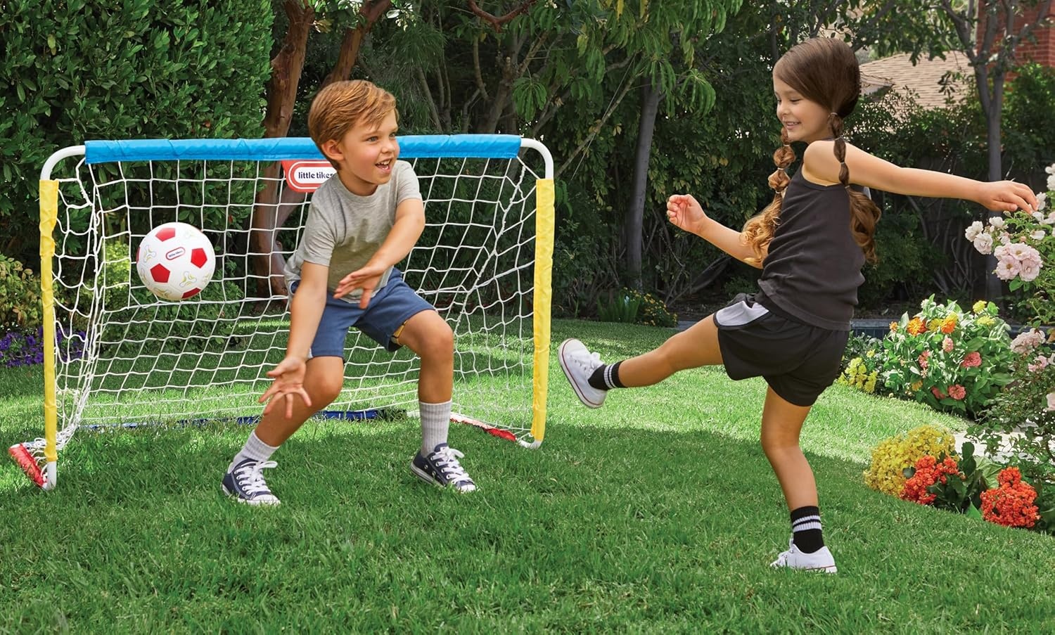 Little Tikes Easy Score Soccer Set Game Outdoor Toys for Backyard Fun Summer Play – Goal with Net, Soccer Ball, and Pump Included – Lawn Activities for Kids, Toddlers, Boys Girls Ages 2+