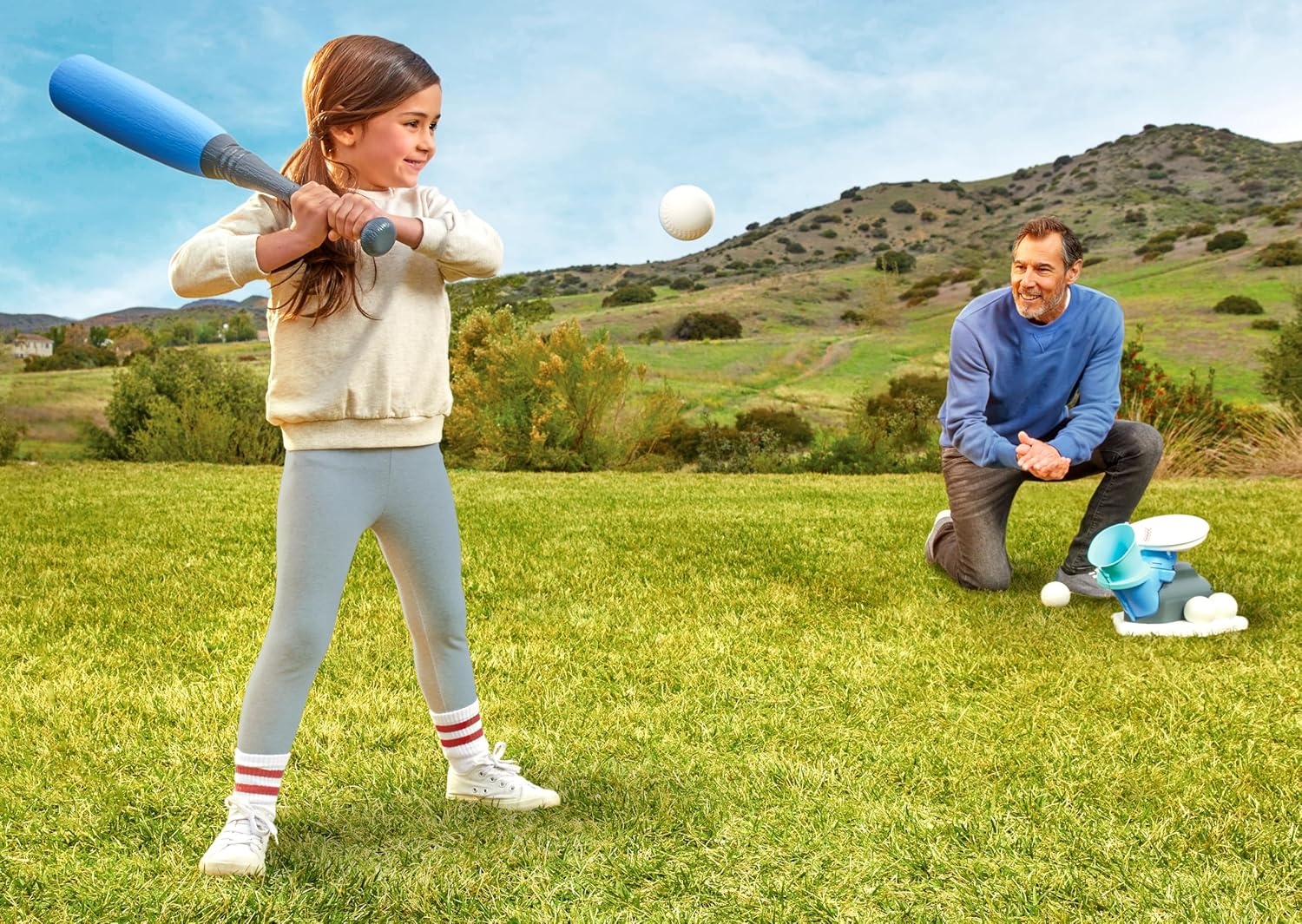 Little Tikes 2-in-1 Pop ‘n Pitch Trainer, Outdoor Sports Experience for Boys and Girls Ages 3+(ball)